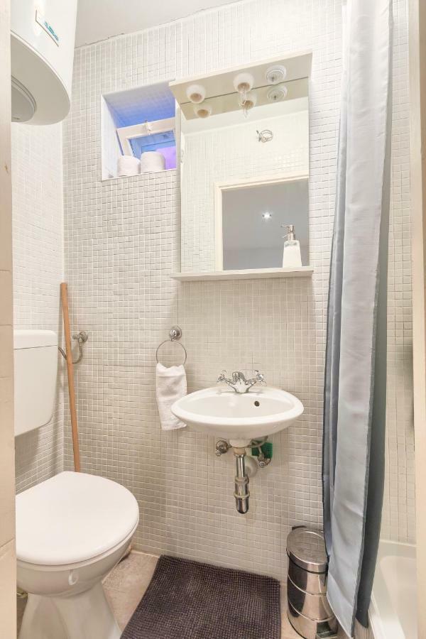 Davor Holiday Apartments โรวีน ภายนอก รูปภาพ